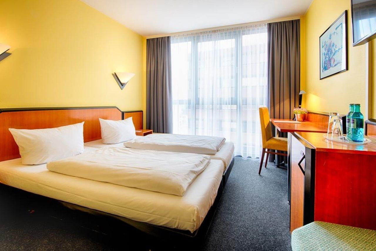 Achat Airport Messe Hotel 3*