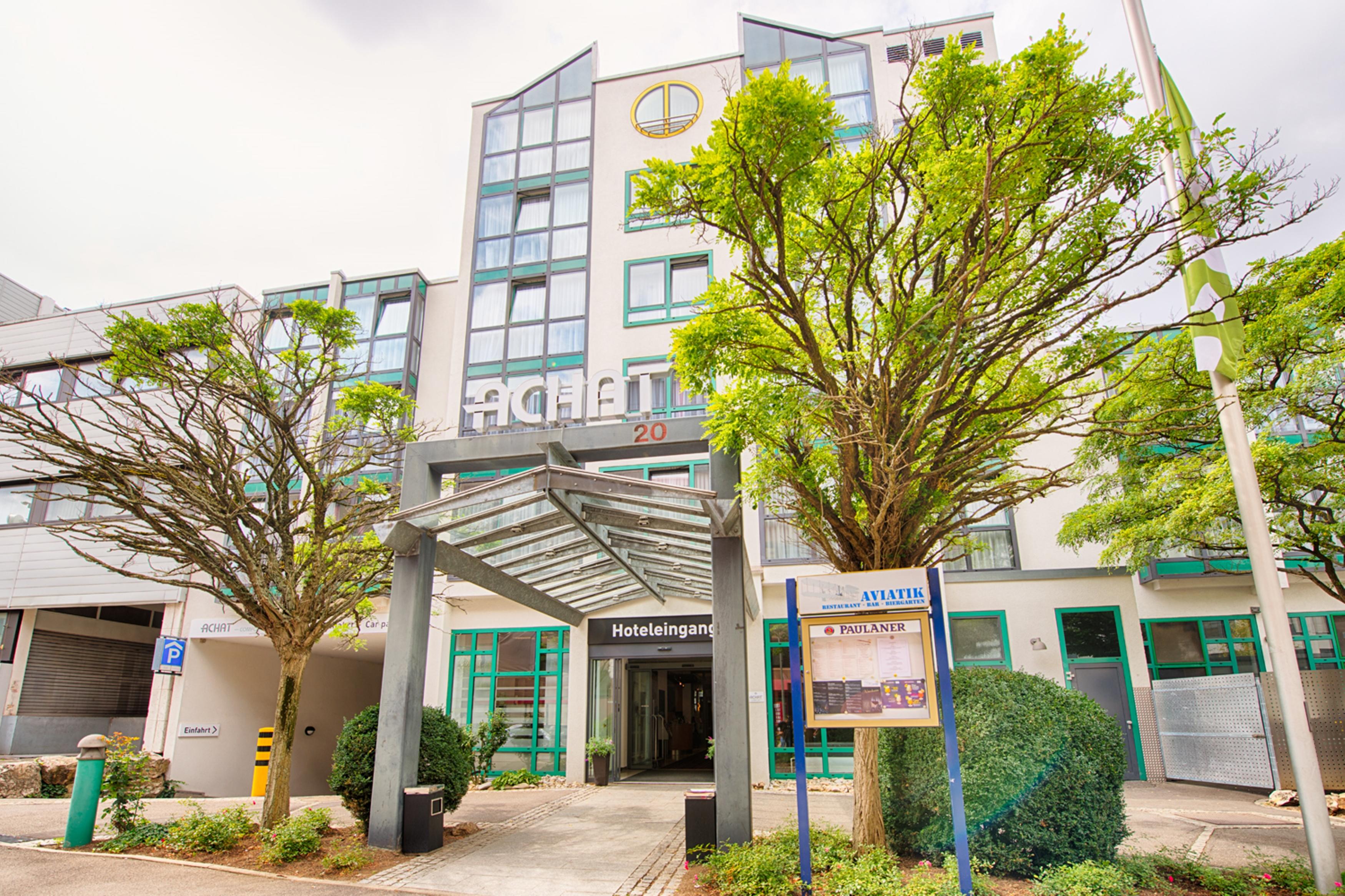 Hotel Achat Airport Messe 3*
